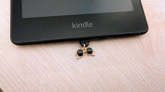 Round Sunnies Plug Charm